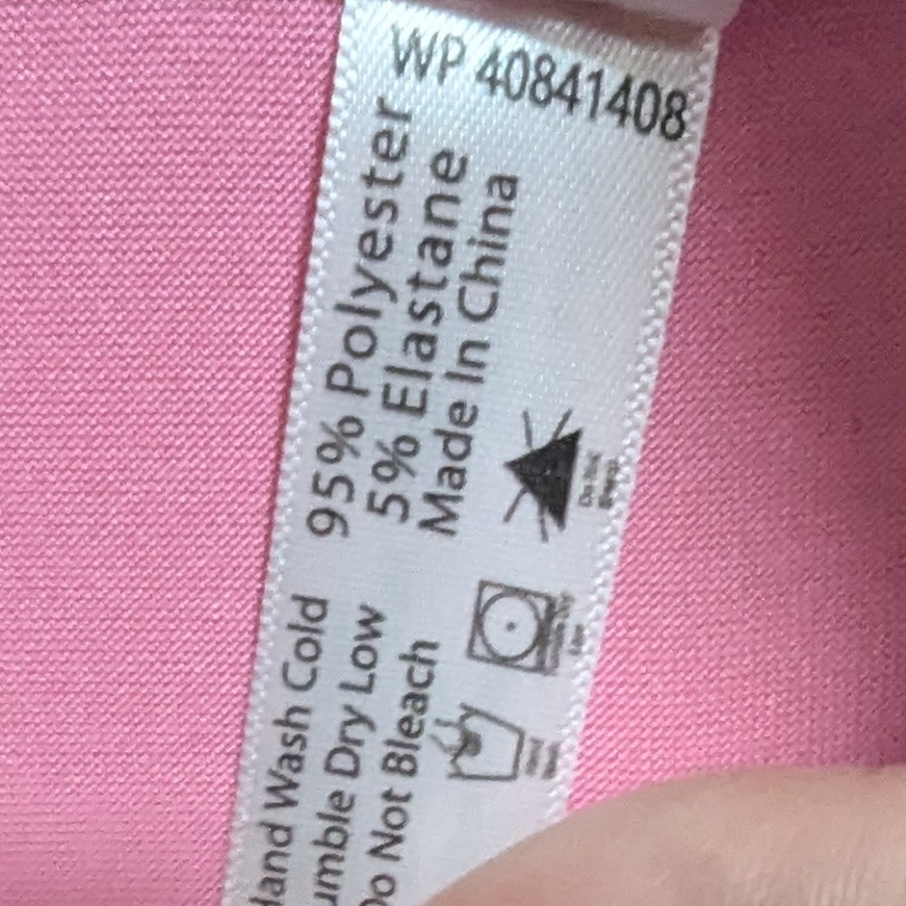 French Affair Graphic Women's Top Sz L Pink Christmas  Neck Short Sleeve W-414 - Picture 5 of 6